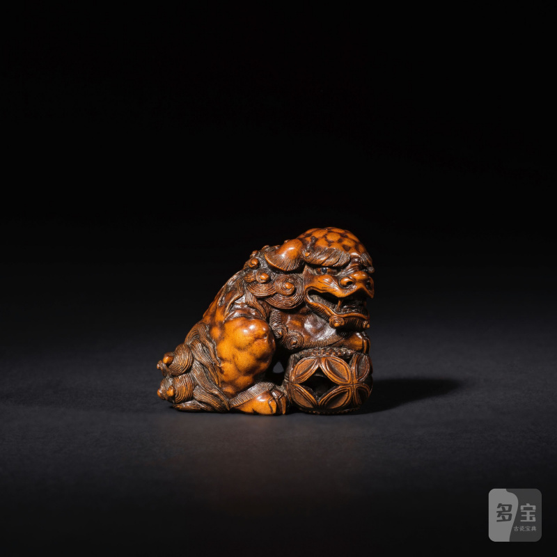 黄楊彫根付 珠取獅子 銘「亮忠」 19世紀 | NETSUKE EN BUIS REPRÉSENTANT UN SHISHI - 图6